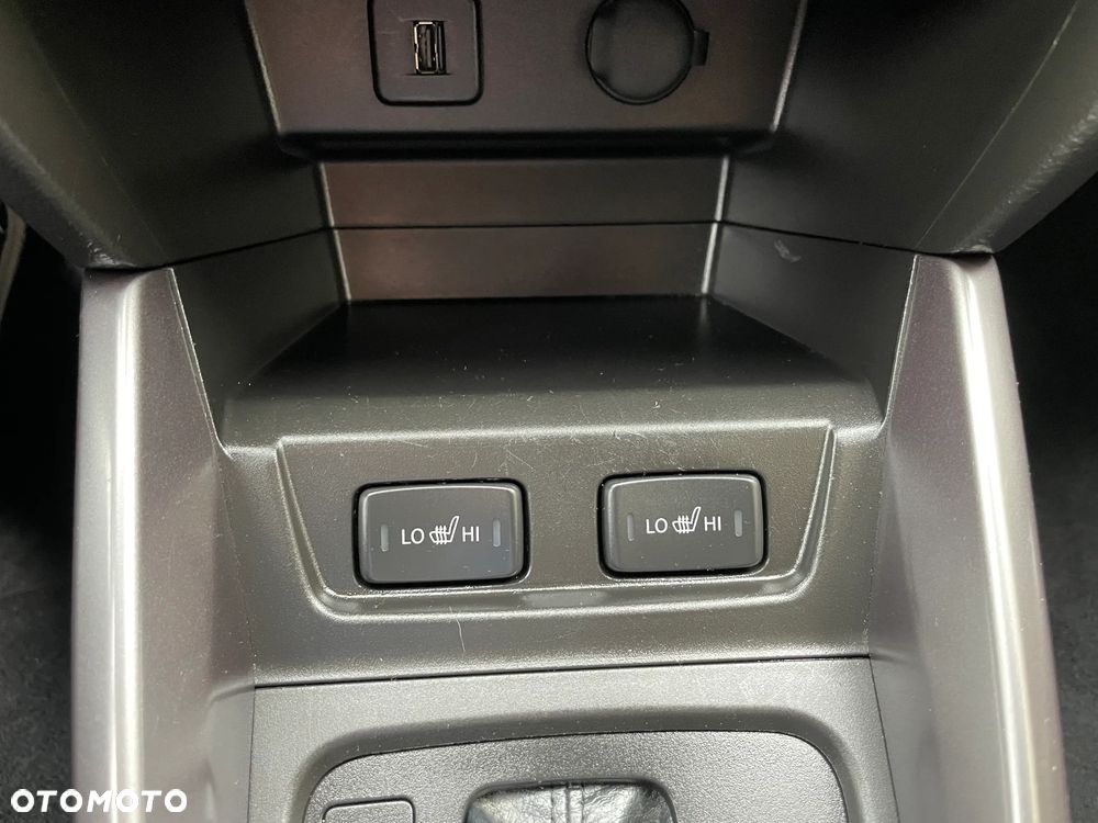Suzuki Vitara 1.0 Boosterjet Premium 4WD - 19