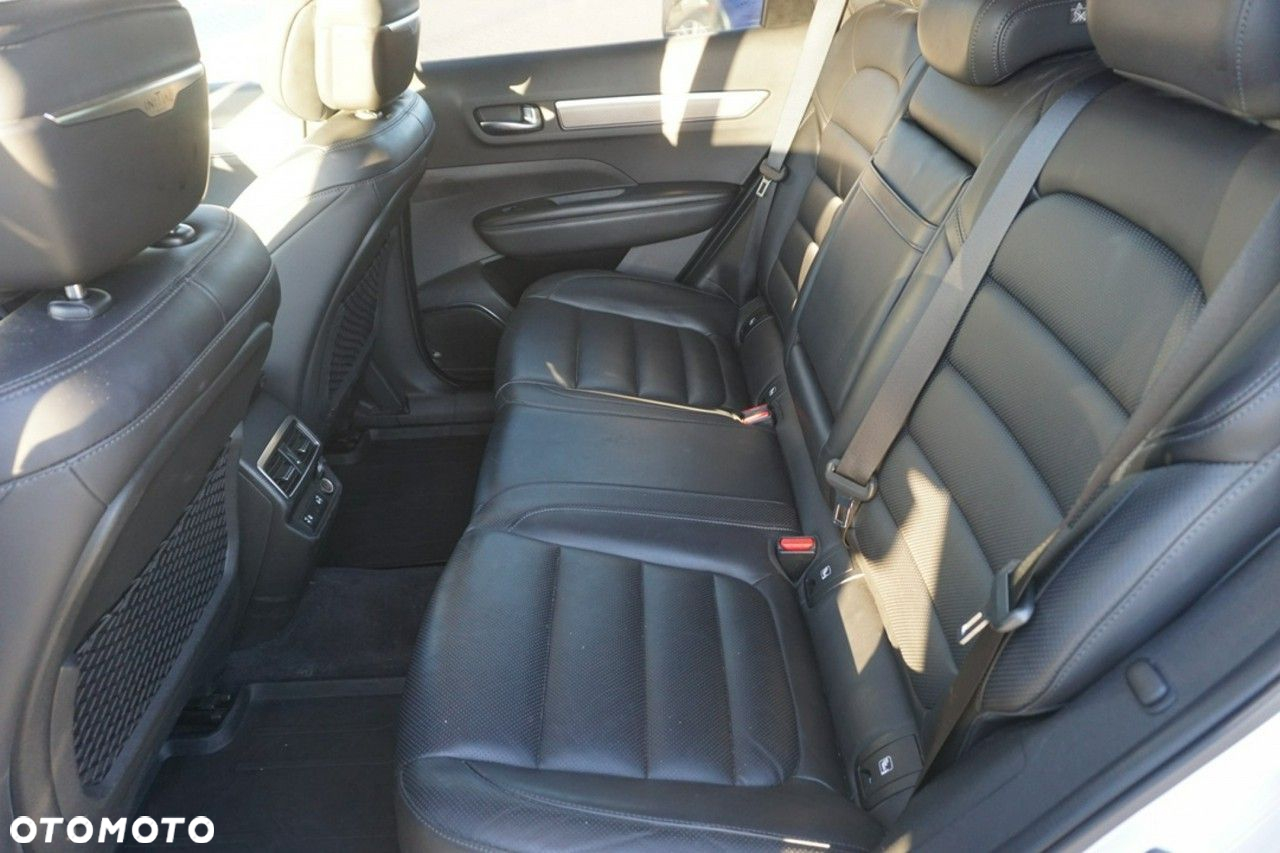 Renault Koleos 2.0 dCi Initiale Paris 4x4 X-Tronic - 10