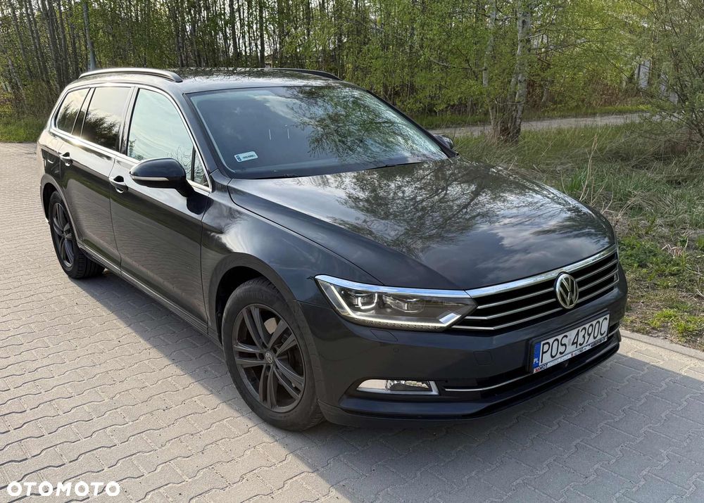 Volkswagen Passat 2.0 TDI SCR DSG Comfortline - 2