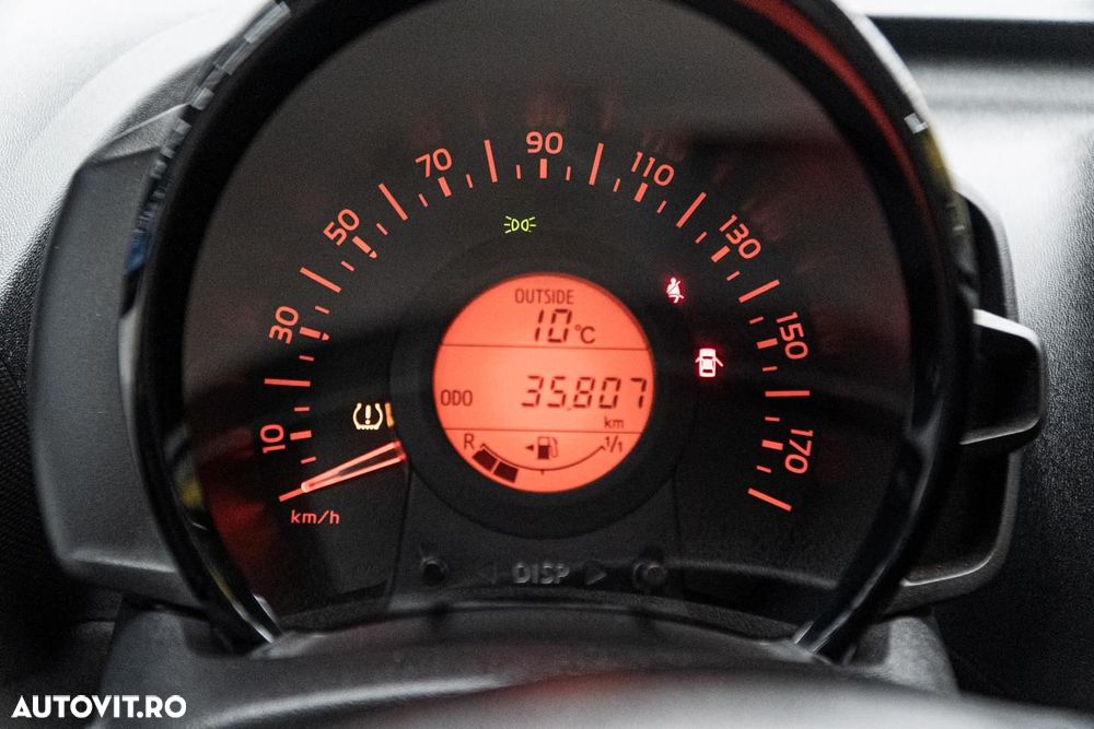 Toyota Aygo 1.0 VVY-I 5 usi X-style - 13