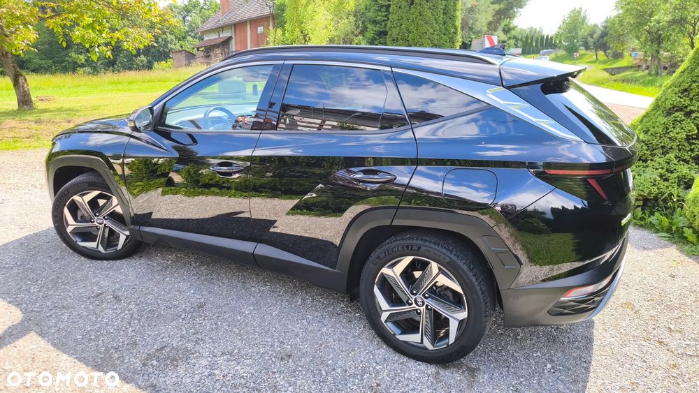 Hyundai Tucson 1.6 T-GDi HEV Platinum 4WD - 21