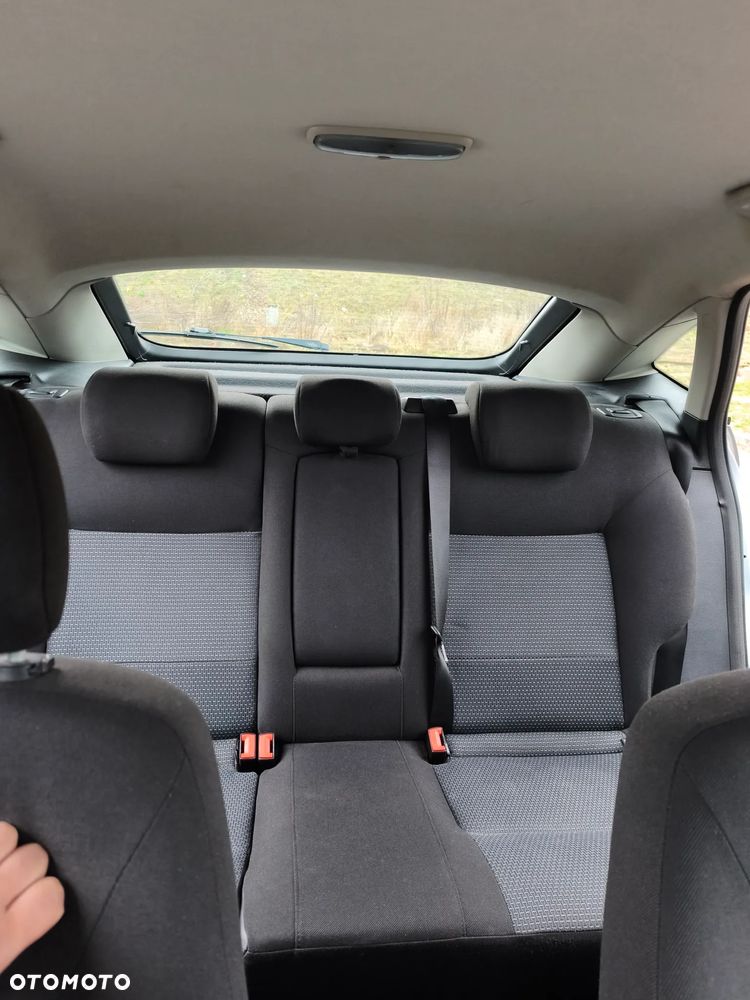 Ford Mondeo 2.0 Ghia - 7