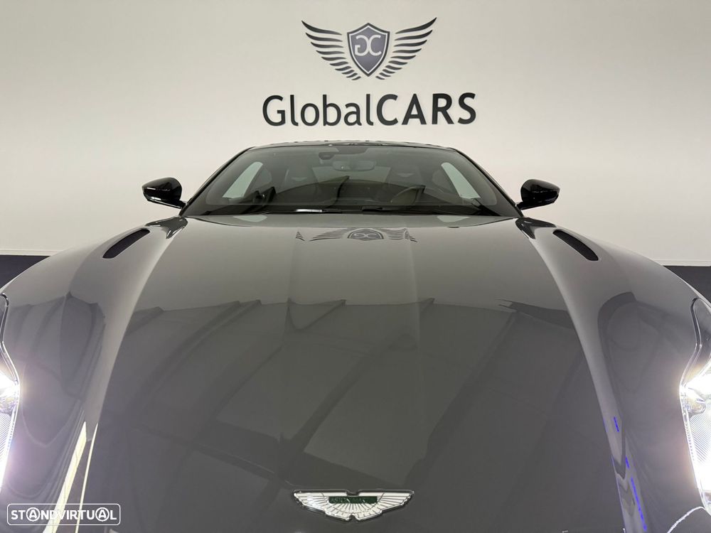 Aston Martin DB11 Coupé V8 Auto - 56