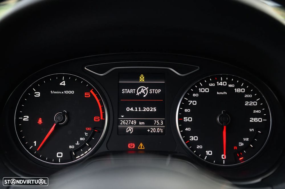 Audi A3 Sportback 1.6 TDI S-line - 27