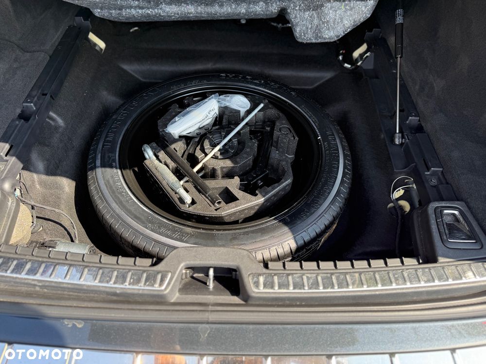Volvo V90 D4 Geartronic Momentum - 40