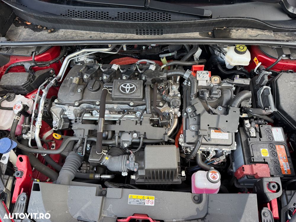 Toyota C-HR 1.2 Turbo 4x2 CVT C-lassy LED - 40