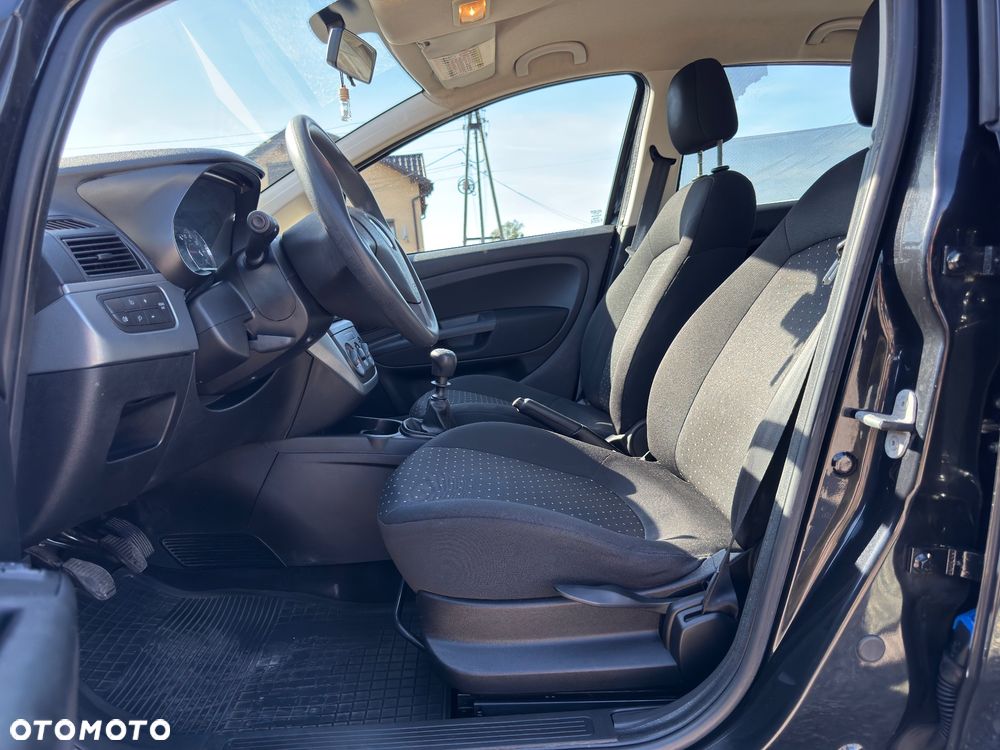 Fiat Grande Punto 1.4 8V - 13