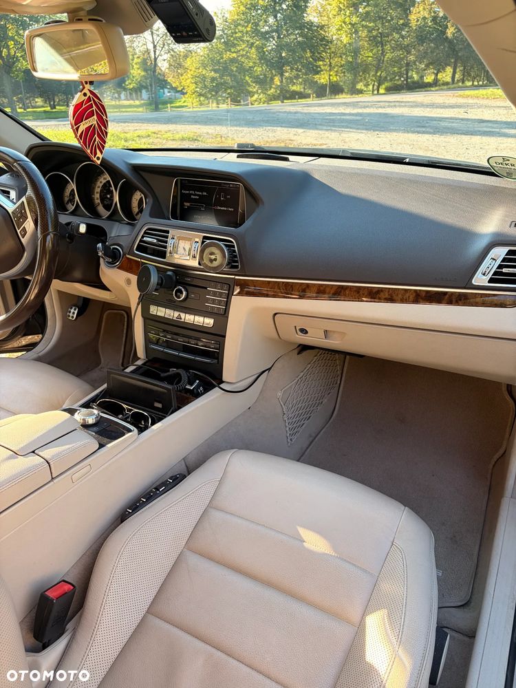 Mercedes-Benz Klasa E 250 7G-TRONIC Sport Edition - 17