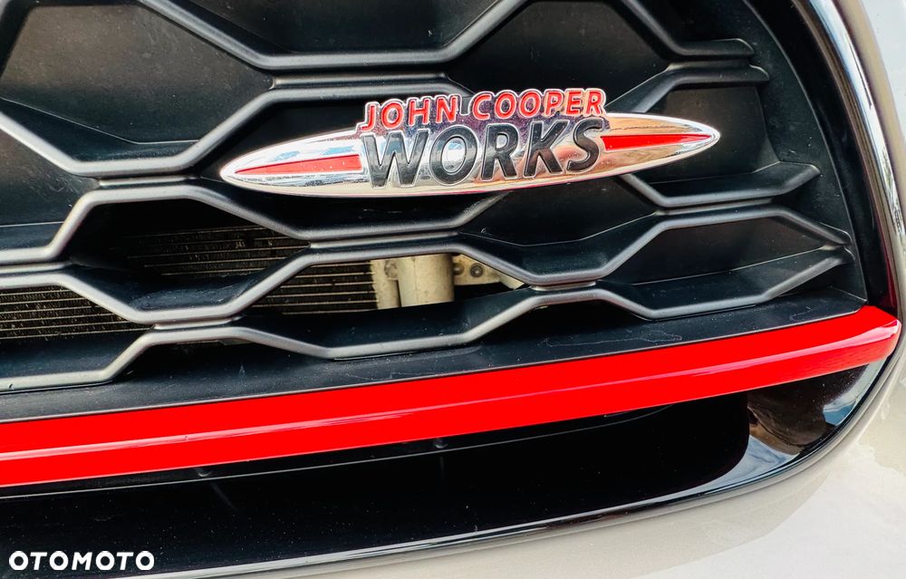 MINI John Cooper Works ALL4 sport - 15