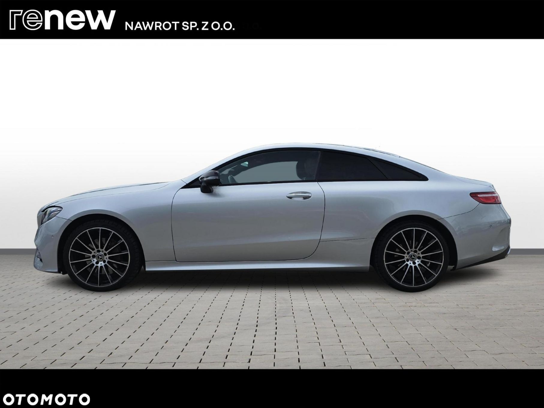 Mercedes-Benz Klasa E 220 d Coupe 4-Matic 9G-TRONIC - 2