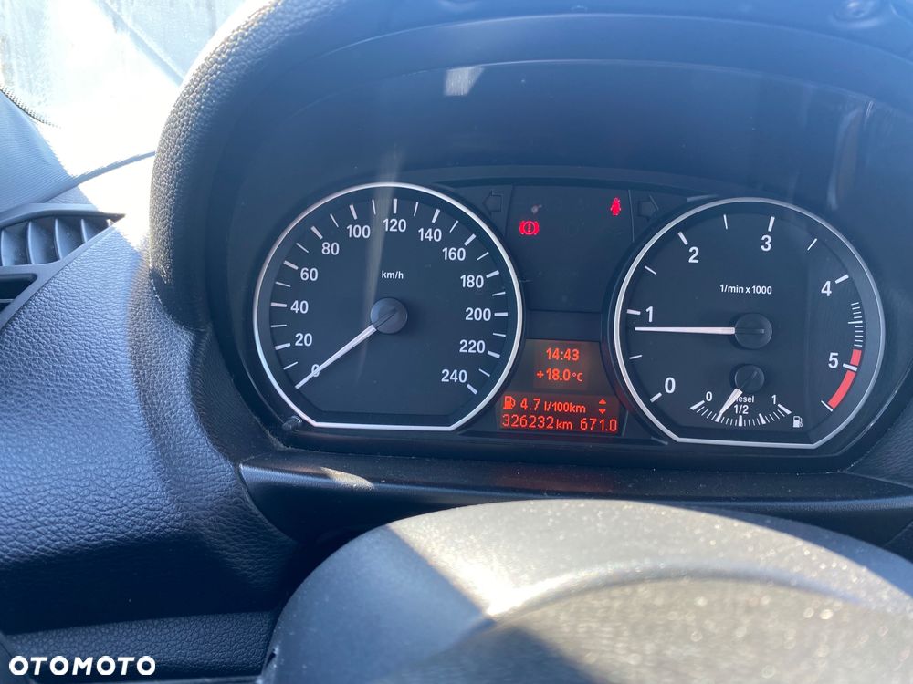 BMW Seria 1 118d - 19