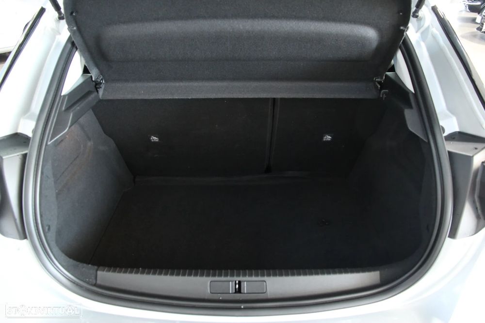 Opel Corsa 1.2 T Yes - 21