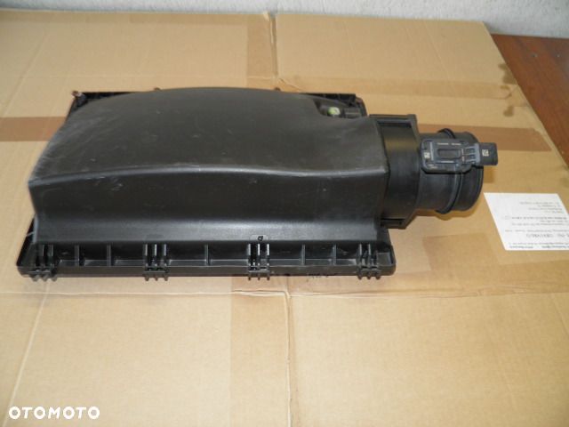 OBUDOWA FILTRA POWIETRZA MERCEDES SPRINTER 906 - 3