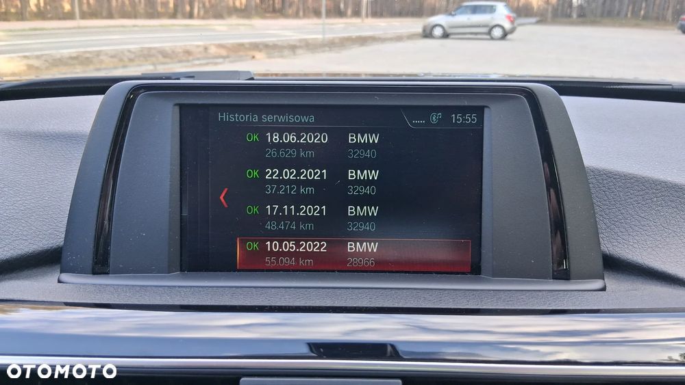 BMW Seria 3 330i xDrive - 18