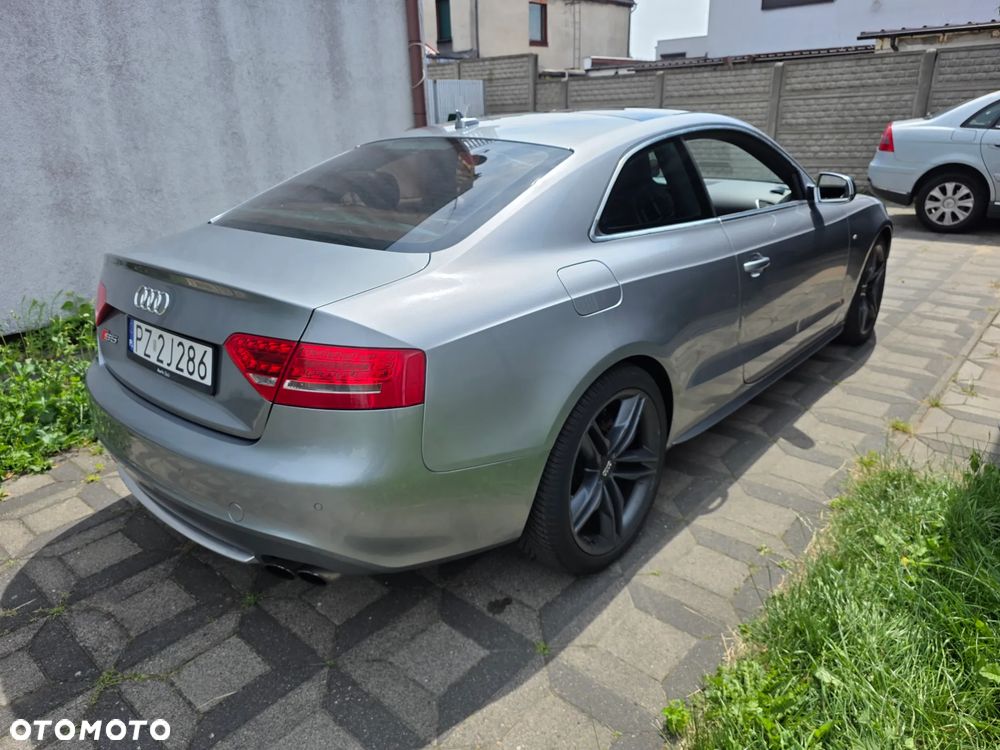Audi S5 Coupé - 8