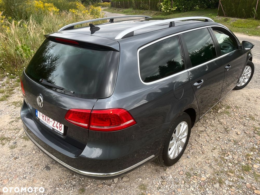 Volkswagen Passat - 8