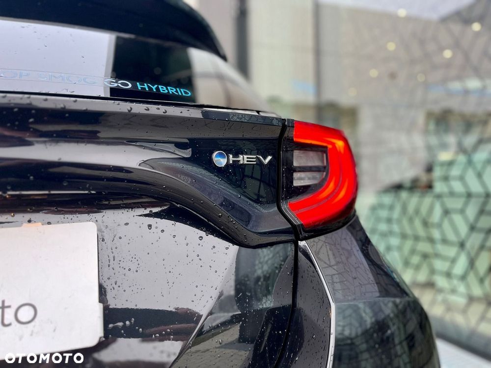 Toyota Yaris Hybrid 1.5 Style - 34