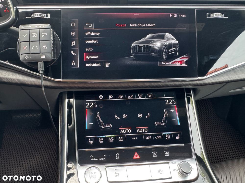 Audi Q8 - 21