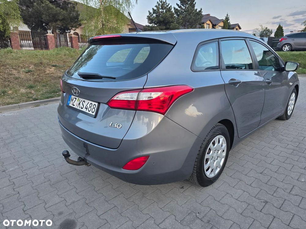 Hyundai i30 1.4 CRDi Comfort - 3