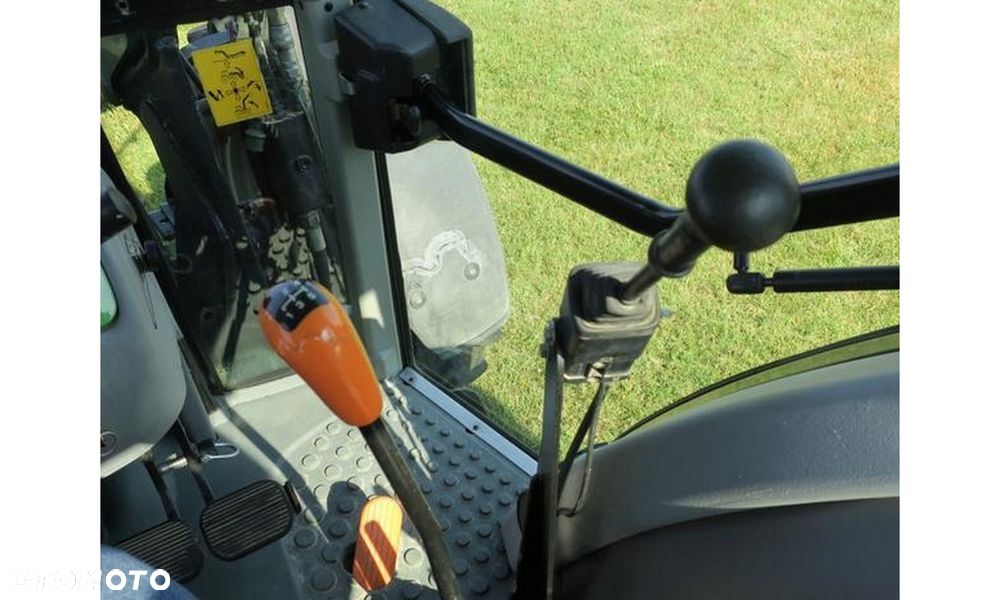 Deutz-Fahr Agrofarm 100 MFWD / 2005 - 18