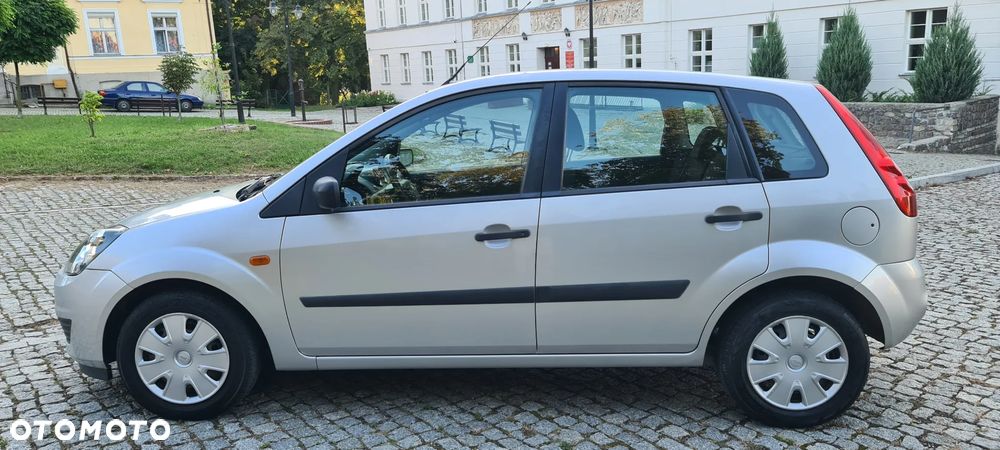 Ford Fiesta 1.4 Style - 9