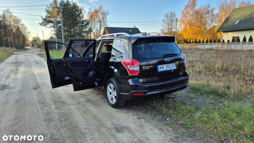 Subaru Forester 2.0i Exclusive Lineartronic EU6 - 21