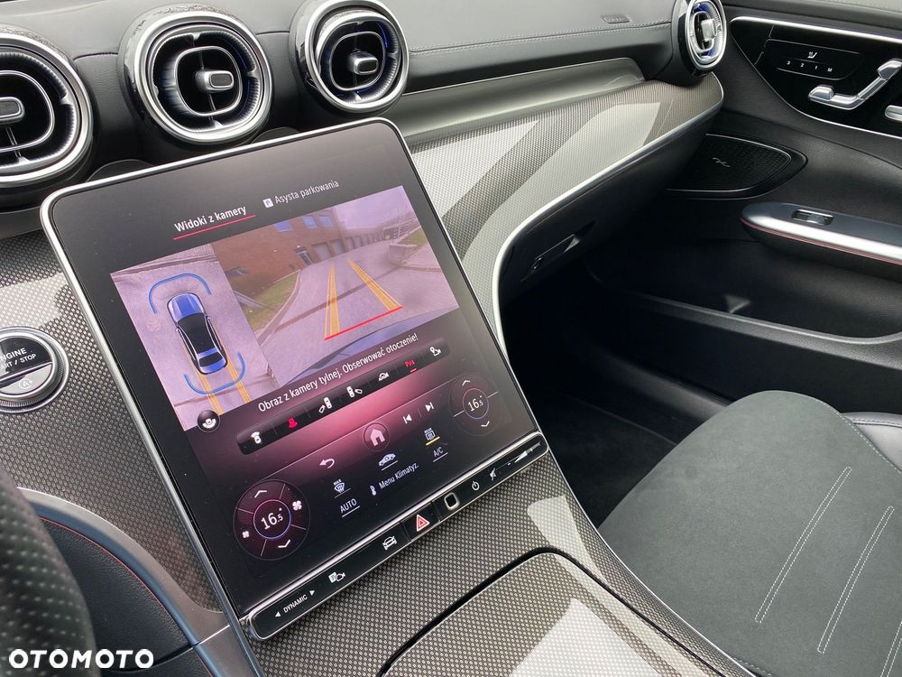 Mercedes-Benz Klasa C 200 d mHEV AMG - 32