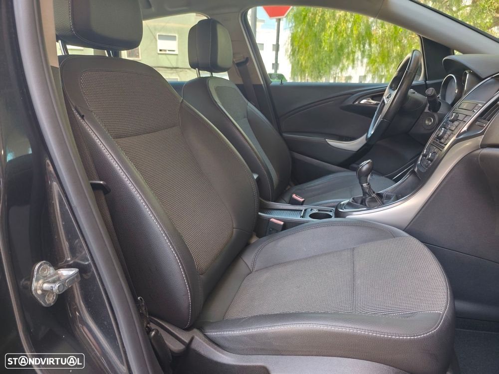 Opel Astra Sports Tourer 1.6 T Cosmo - 14