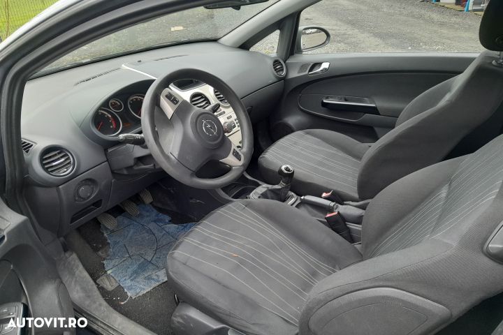 Dezmembrez Opel Corsa D [2006 - 2011] Hatchback 3-usi 1.2 MT (80 hp) - 5