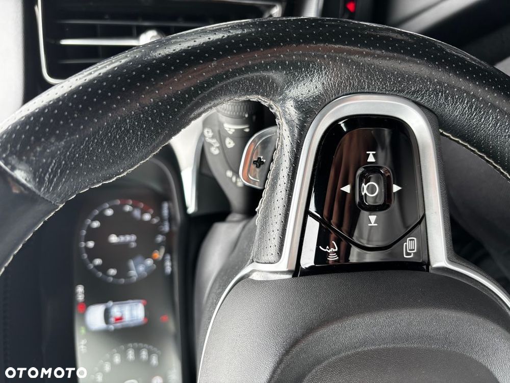 Volvo XC 60 - 18