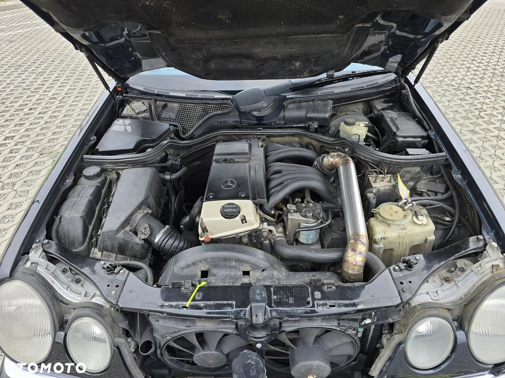 Mercedes-Benz Klasa E 250 TD Avantgarde - 7