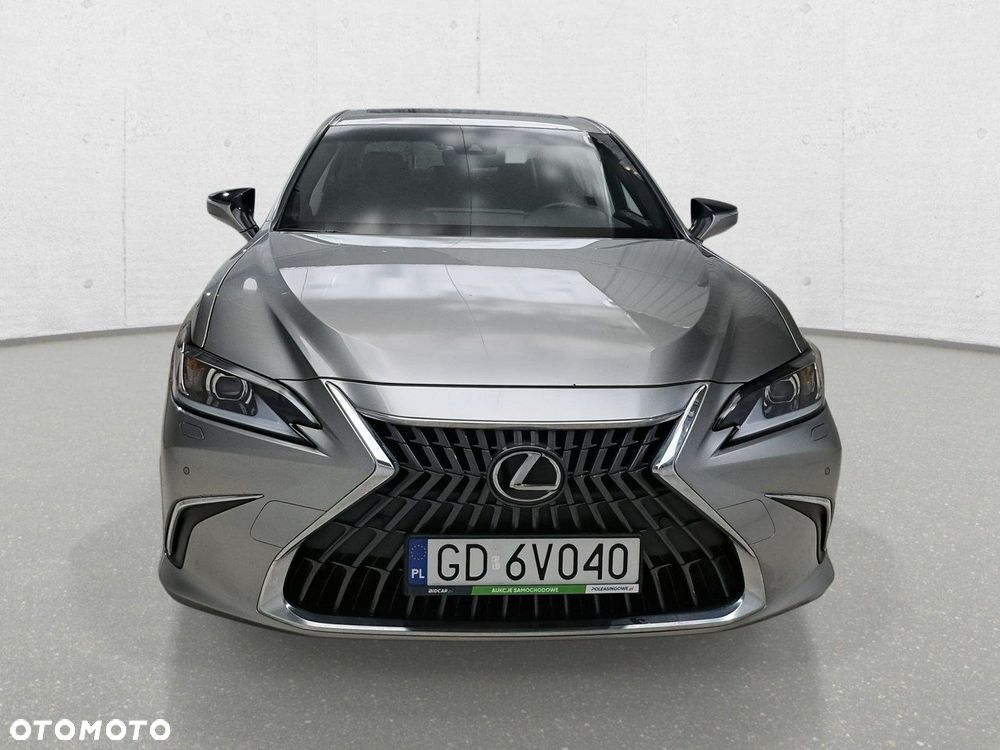 Lexus ES - 2