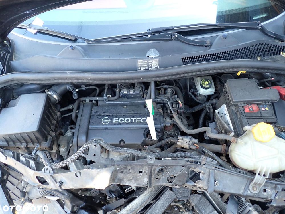 CZĘŚCI - Opel Corsa D 1,4 90KM Z14XEP HB 3D 5B F13 lakier Z20R 2009r. INDEX - 10106 - 5