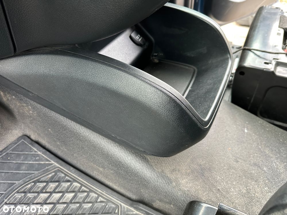 MERCEDES 447 VITO Metris v klasa eqv schowek półka dolna - 2