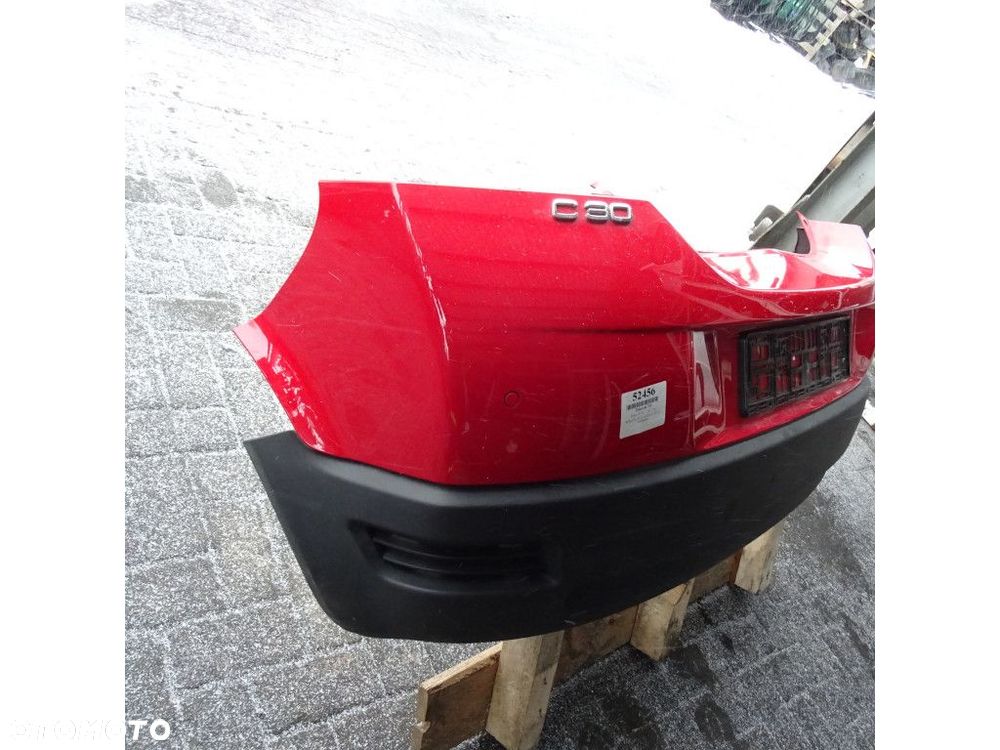 VOLVO C30 ZDERZAK TYŁ  612 - 2