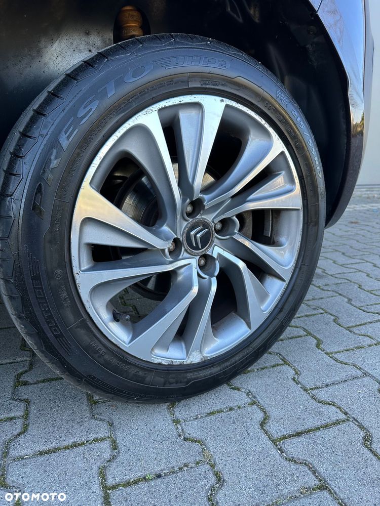 Citroën DS4 1.6 HDi SoChic - 9