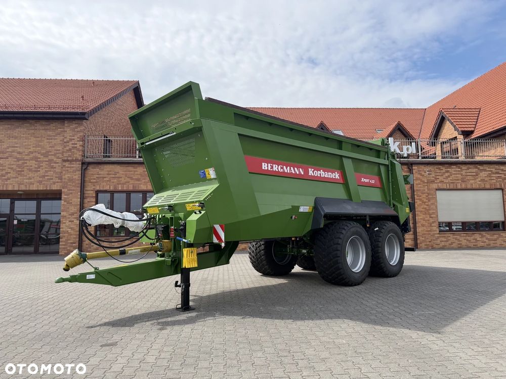 Bergmann Precyzyjny uniwersalny rozrzutnik wapna i obornika XPERT 4.22 - 2