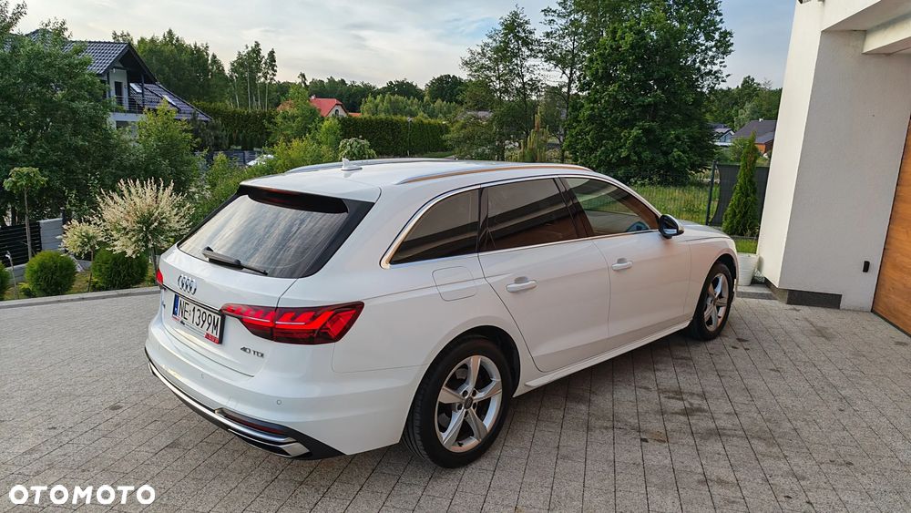 Audi A4 Avant 40 TDI quattro S tronic advanced - 20