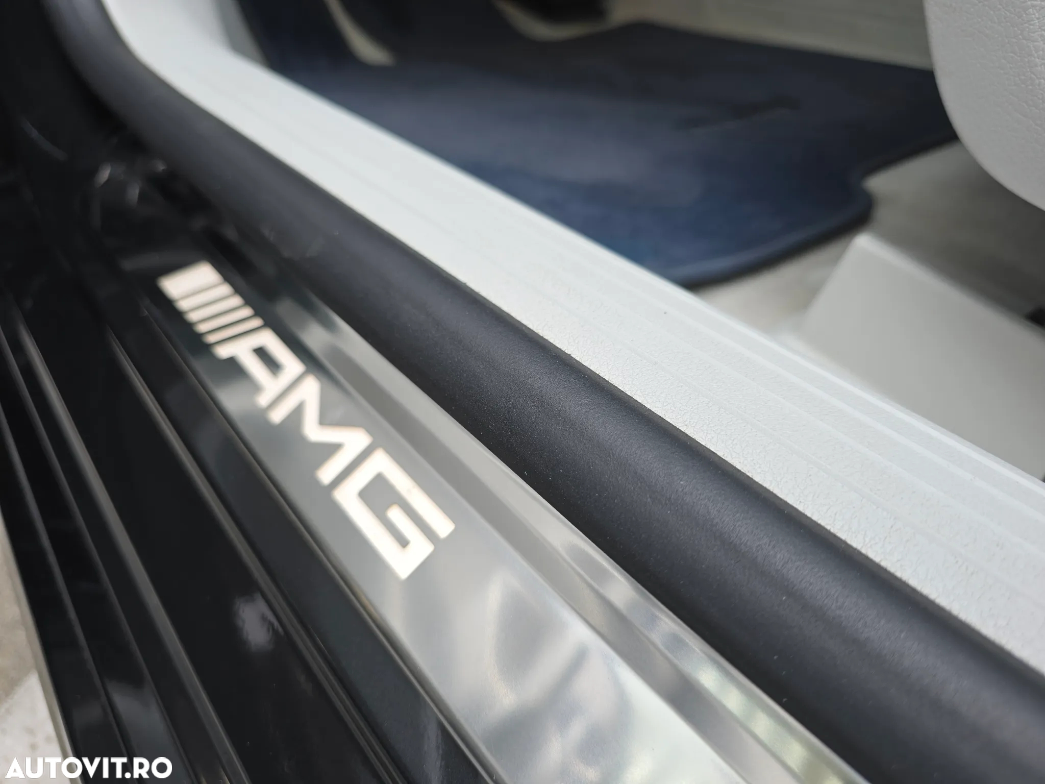 Mercedes-Benz EQE AMG 43 4MATIC - 15