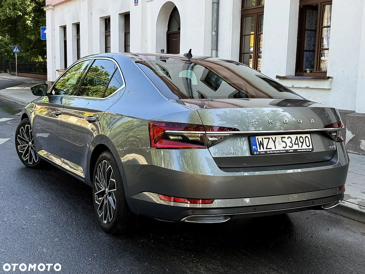 Skoda Superb 2.0 TDI SCR 4x4 L&K DSG - 8