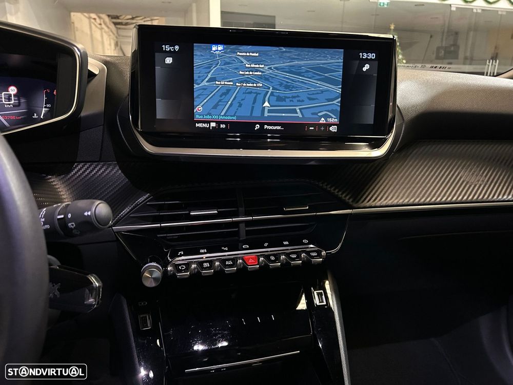 Peugeot 2008 1.2 PureTech Allure Pack - 25