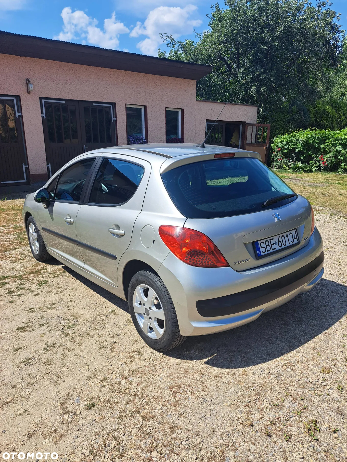 Peugeot 207 1.4 16V Trendy - 4
