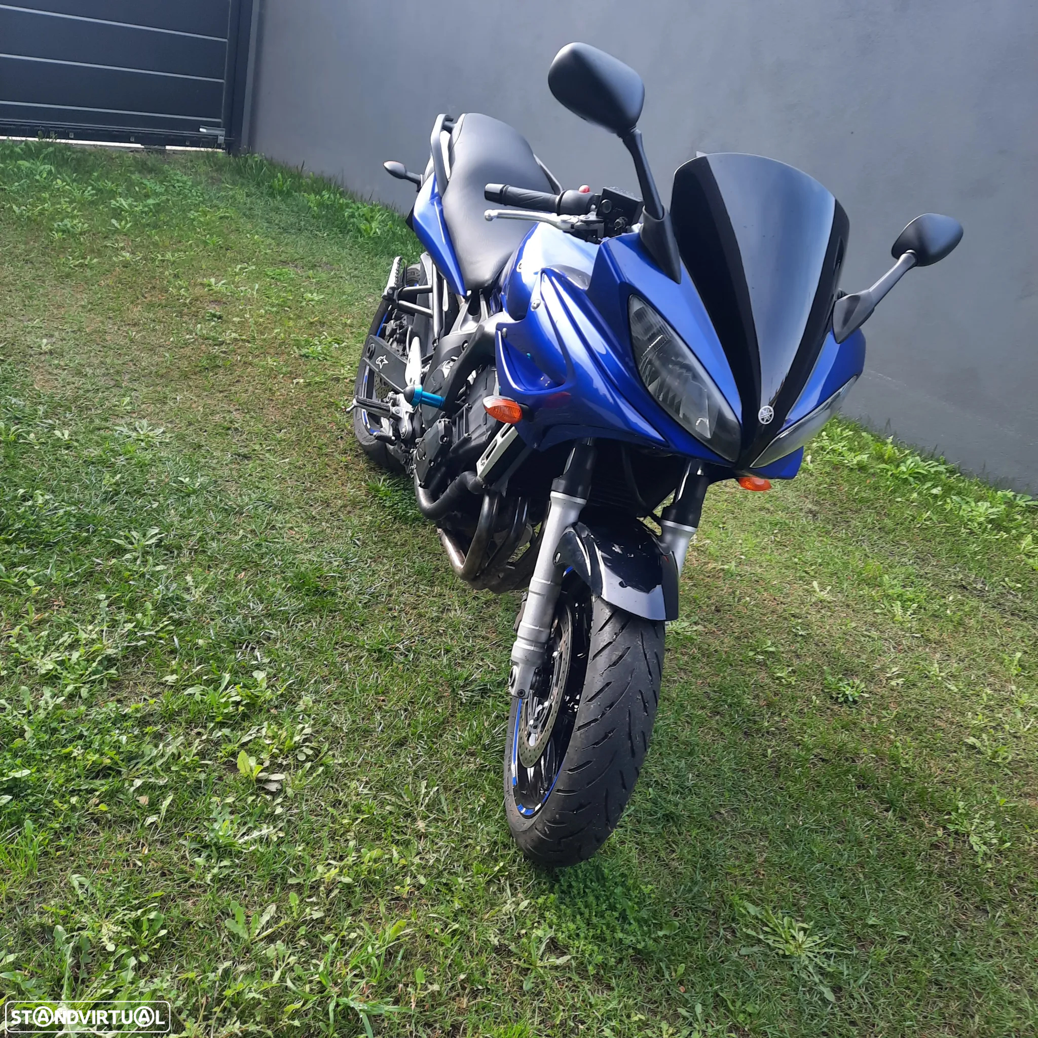 Yamaha FZS Fz6 S.1 - 3