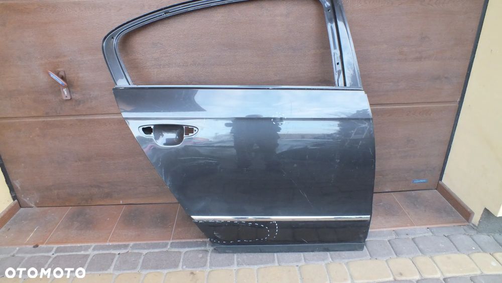 Drzwi tylne prawe Vw Passat B6 sedan - 2
