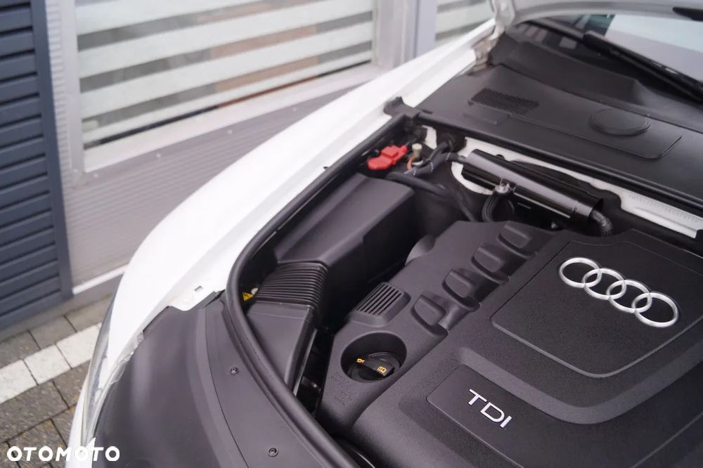 Audi A6 Avant 2.0 TDI DPF multitronic - 32