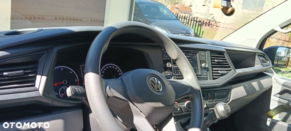 Volkswagen Transporter - 7