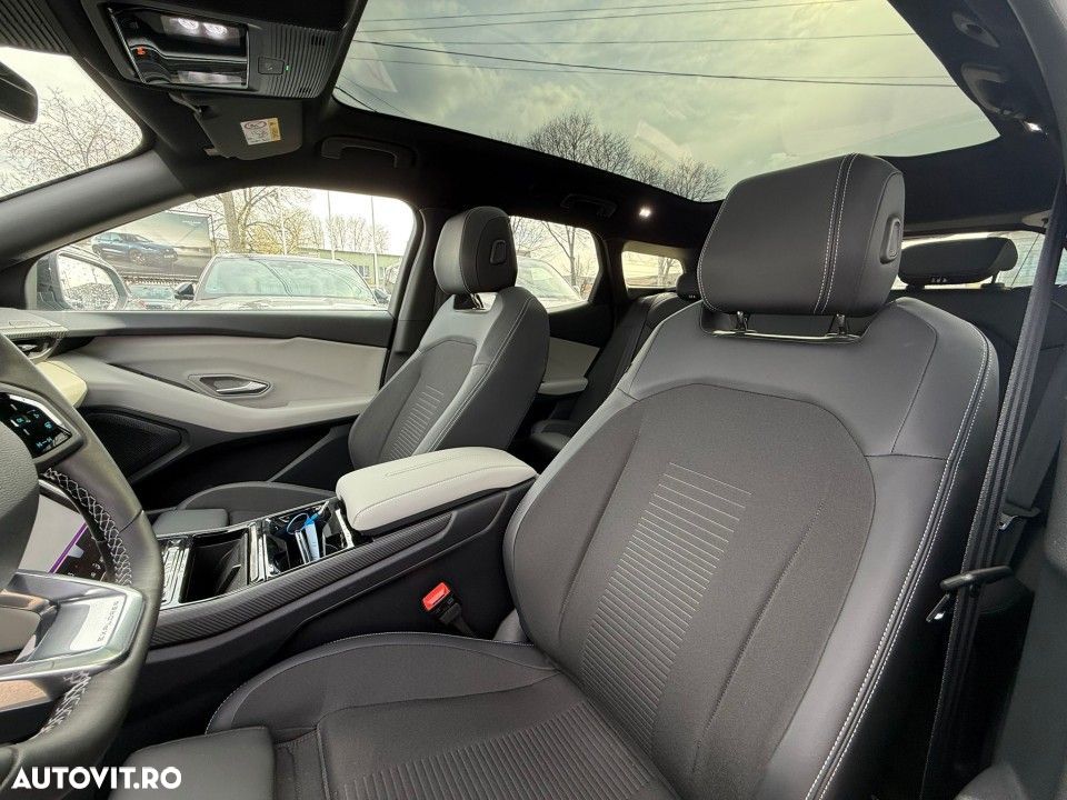 Ford Explorer AWD 79 kWh Extended Range Premium - 20