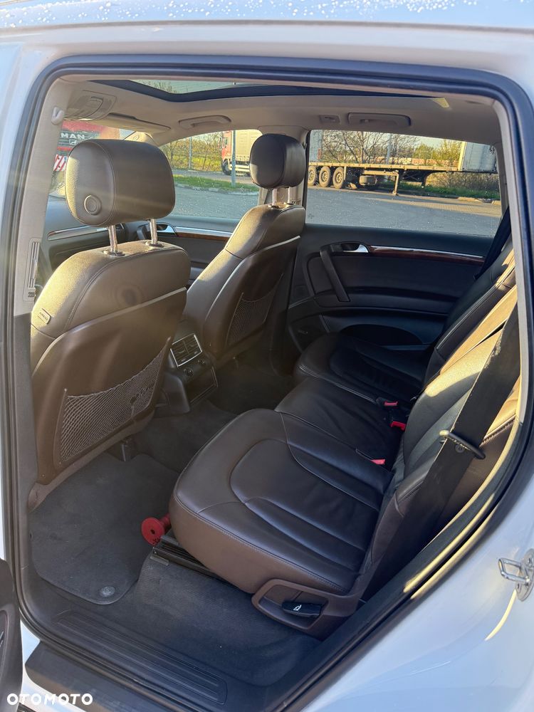 Audi Q7 ver-3-0-tdi-quattro-tiptronic - 9