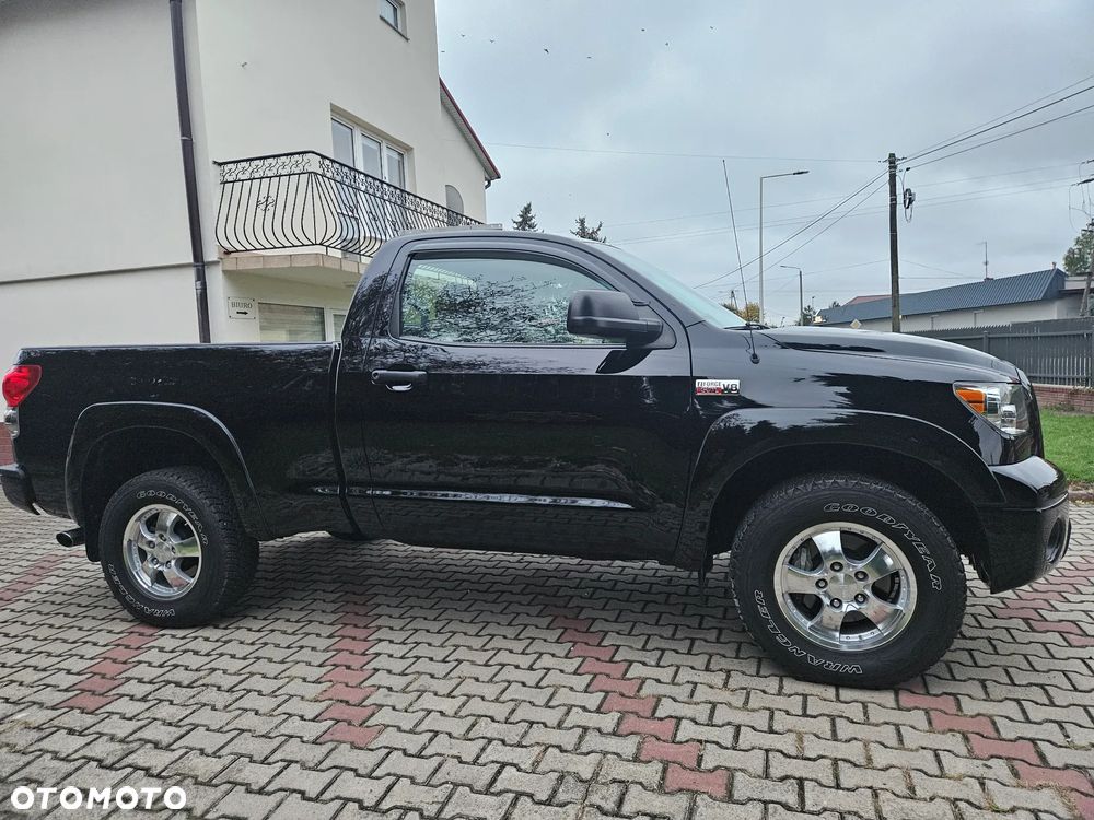 Toyota Tundra 5.7 4x4 - 8