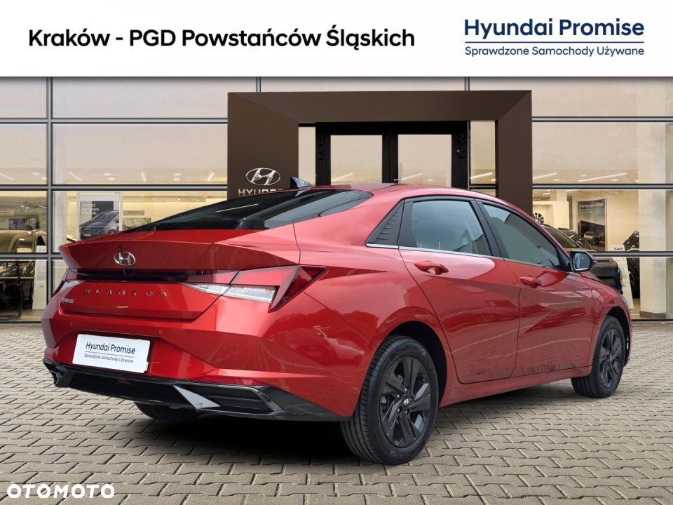 Hyundai Elantra - 6